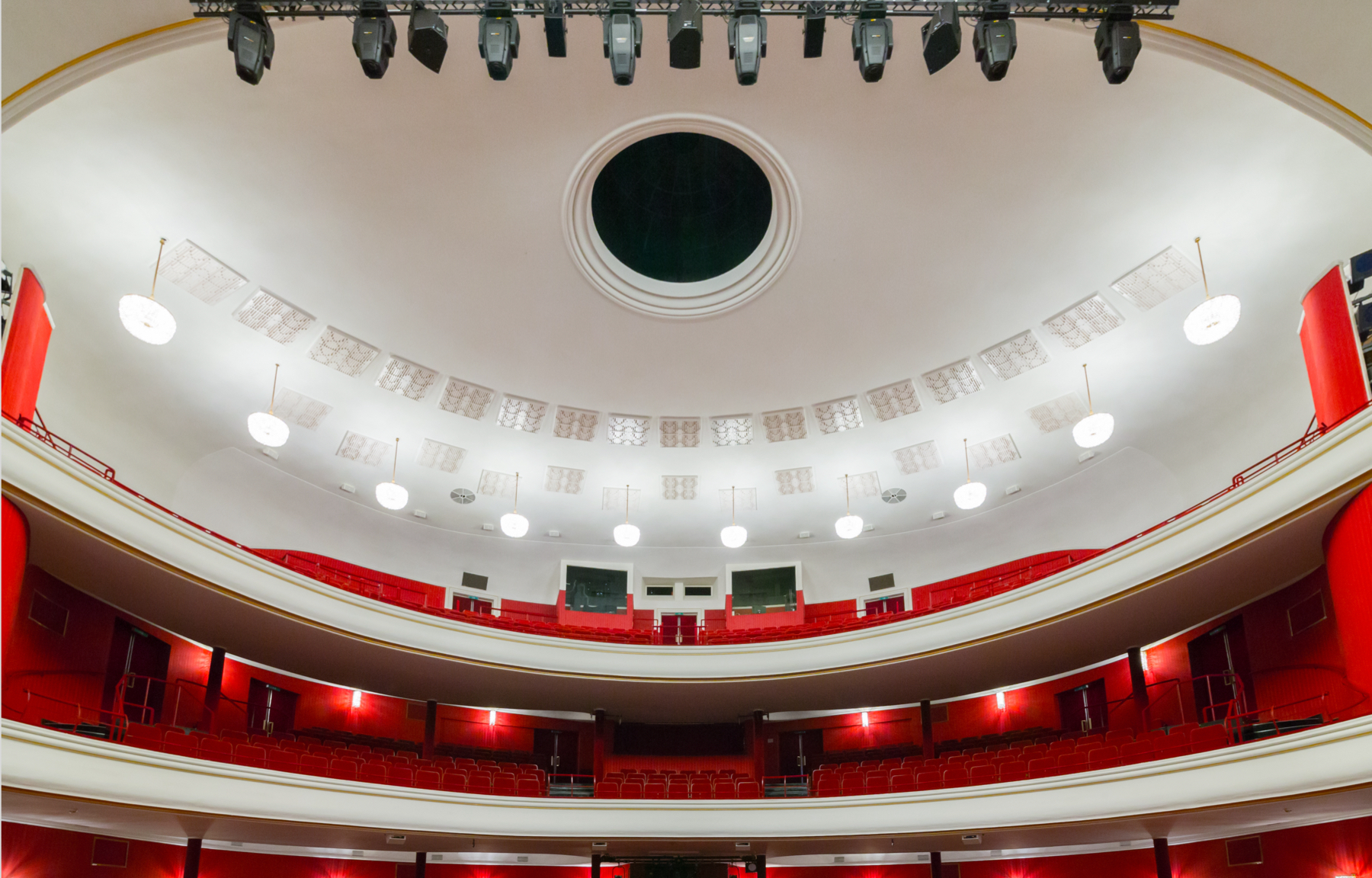 Dekozell Referenz Volksoper Wien